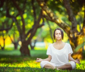 开云体育-绿茵场上的生死相托，当竞争让位于人性之光，人性之光，绿茵场上的生死相托